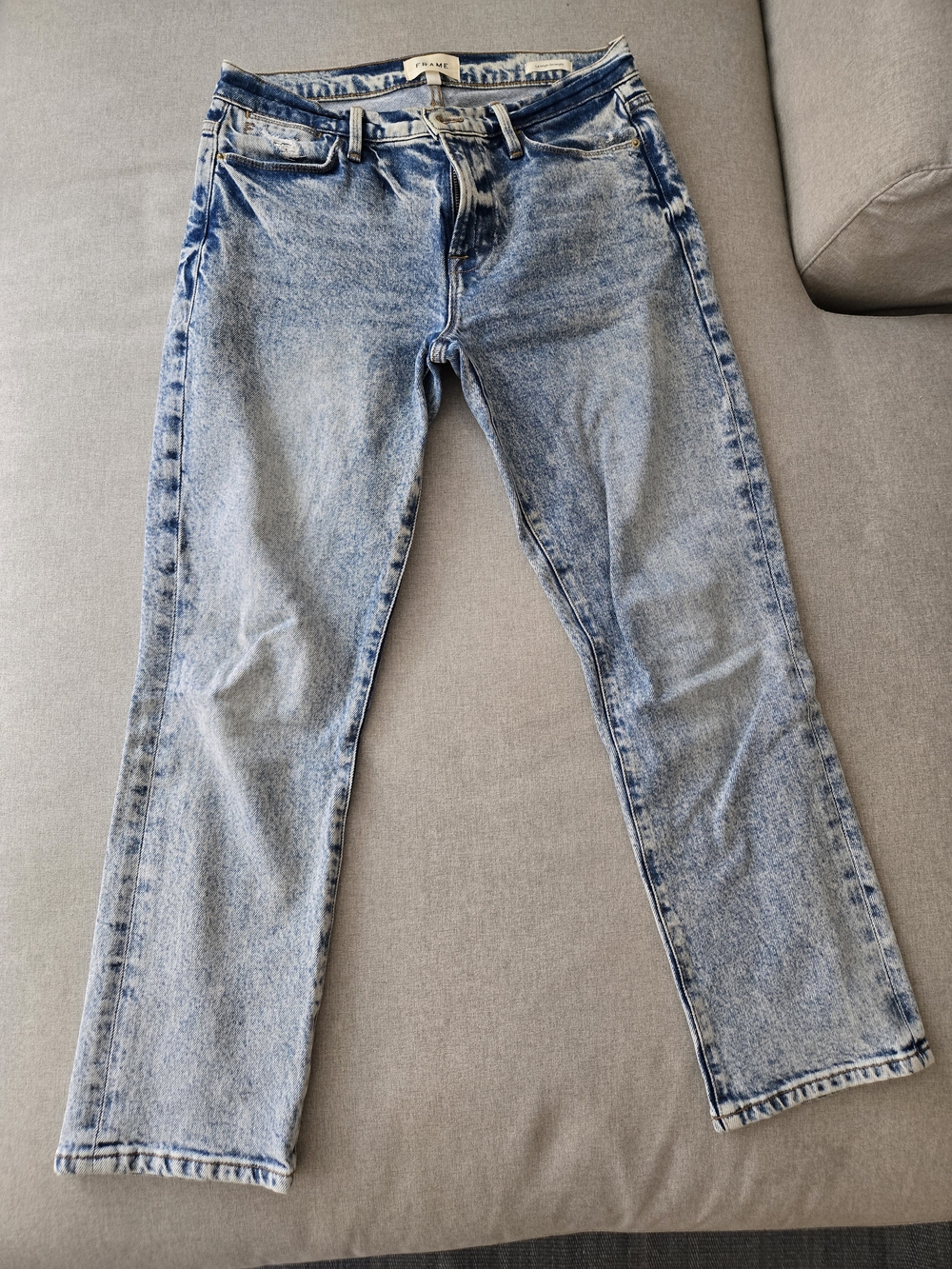 Frame High-Rise Women's Straight Leg Jeans, 28
